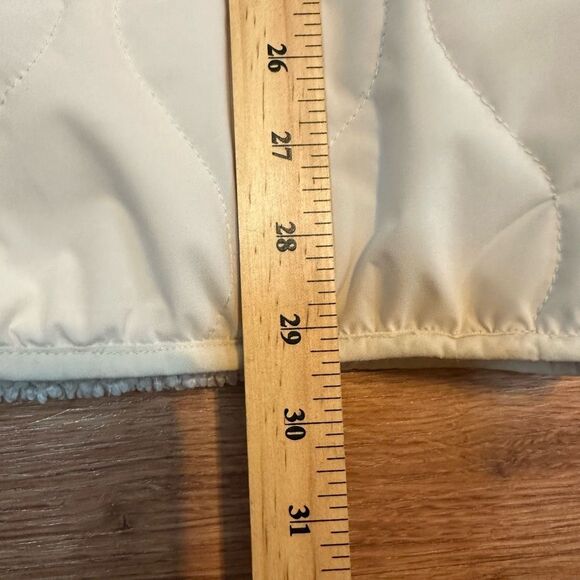 Koolaburra by Ugg Reversible Sherpa Quilted Button Up Jacket Light Birch | Size - Picture 3 of 16